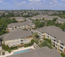 Apartment Complex Deerfield